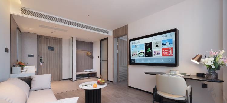 朝阳客运站友谊大街亚朵酒店图片