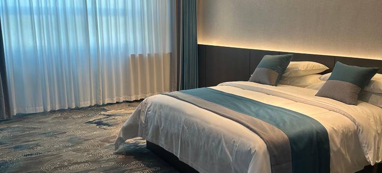 阿鲁科尔沁旗卿云商务酒店图片