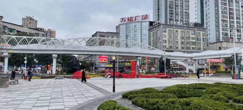 泸县雲兮酒店(万福商业广场店)图片