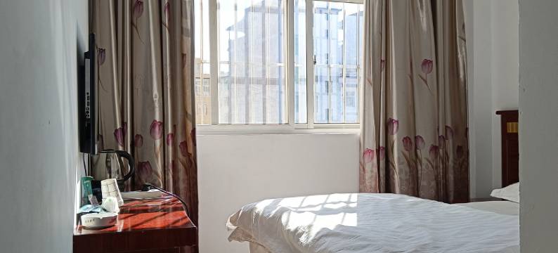 楚华宾馆(南华汽车客运站店)图片