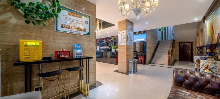 君鑫翎大酒店(柳州高铁站店)图片