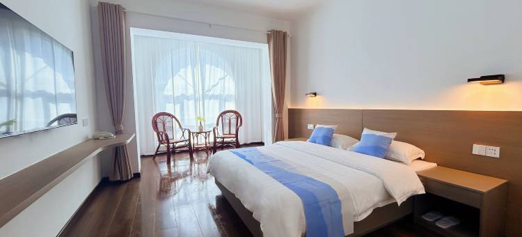 鸿雅酒店(北戴河碧螺塔海上公园店)图片