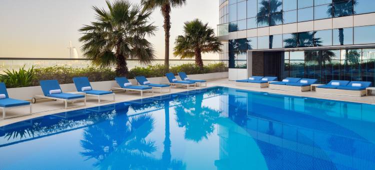 迪拜阿尔巴沙诺富特酒店(Novotel Dubai Al Barsha)图片