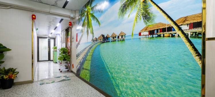 香港春天旅舍(尖沙咀地铁站店近C2口)图片