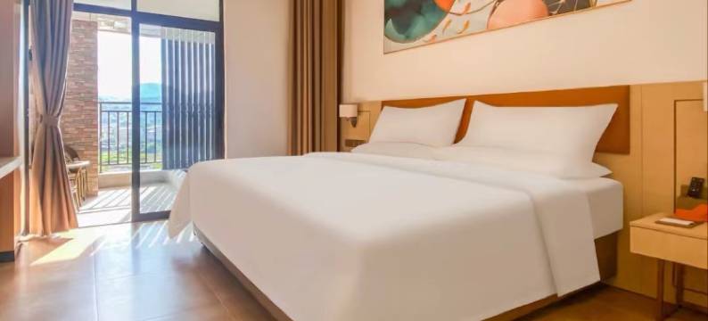 康颜温泉酒店(河源东源黄村店)图片