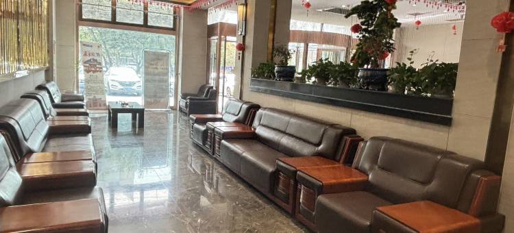 万信至格酒店(库车天山中路店)图片