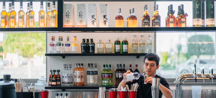 盈客 - 绥和海滩 - 住满24小时(Wink Hotel Tuy Hoa Beach - 24hrs stay & Rooftop Pool Bar)图片