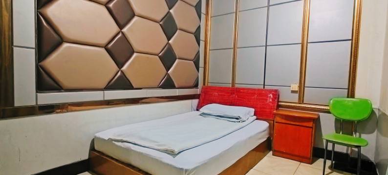 鸿福旅馆(上海金山城市沙滩店)图片