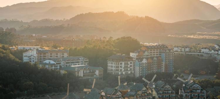花源云海度假别墅(河源巴伐利亚庄园店)图片