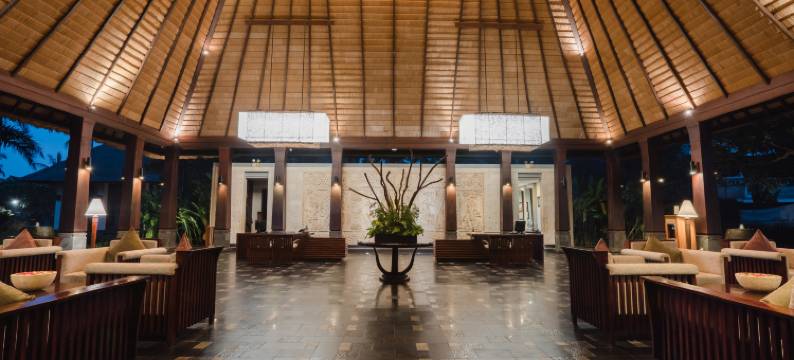 罗摩衍那坎迪达萨海滩度假村(Ramayana Candidasa Beach Resort)图片