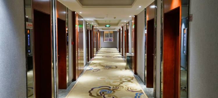 正宁芭提雅酒店图片