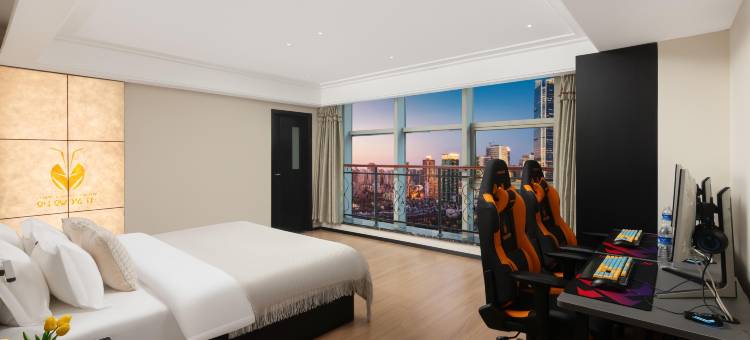 蚂蚁·光年电竞酒店(大渡口新山村地铁站店)图片