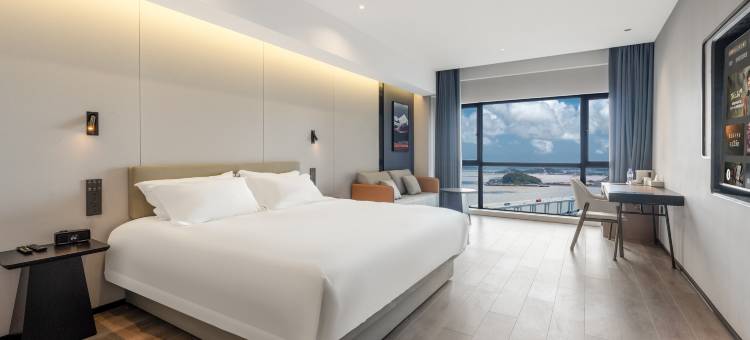 舟山后海海景酒店(普陀山机场半升洞码头店)图片