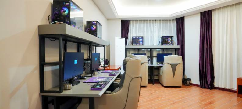 指尖仁和电竞酒店(仁和美食街店)图片