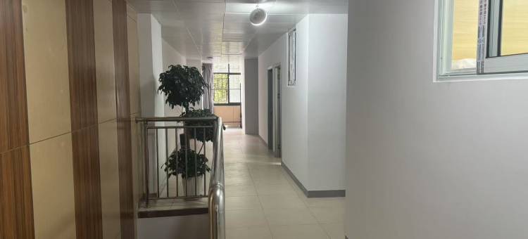 禄玖青旅(安徽白马商贸城合肥火车站店)图片