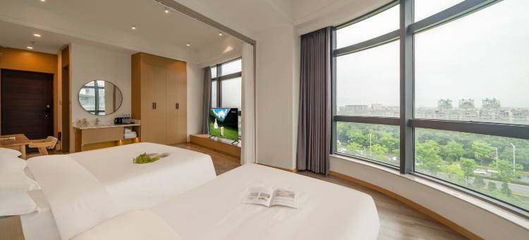 夏之悦电竞酒店(衢州高铁站万达广场店)图片