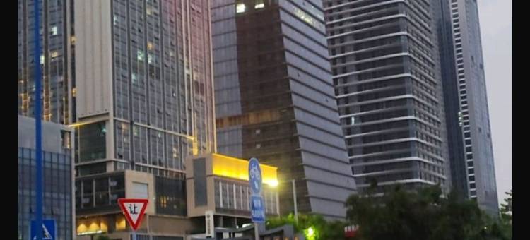 佛山宇宙系酒店公寓(万民金海城东平地铁站店)图片