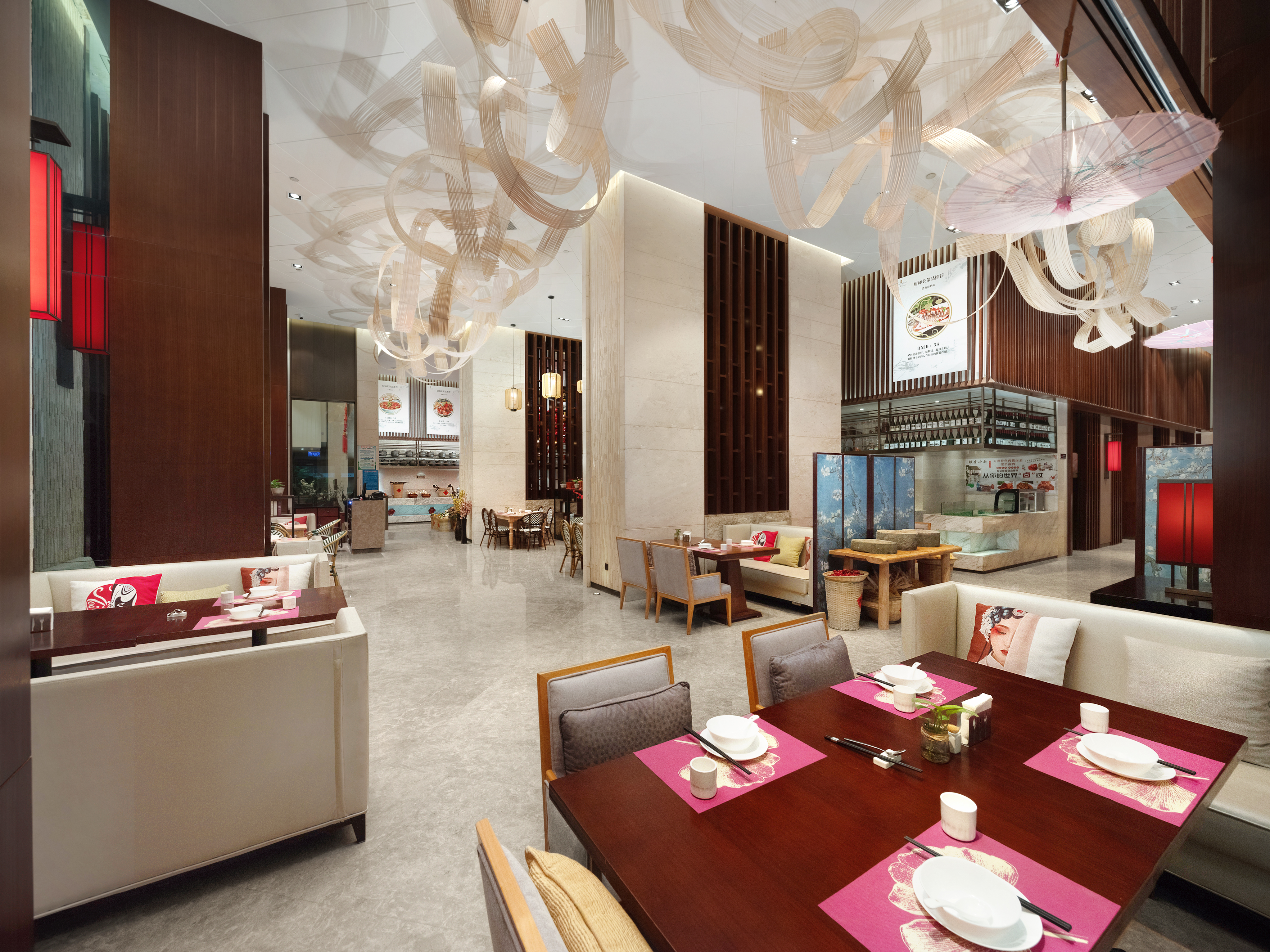 Paxton Park Hotel Over view