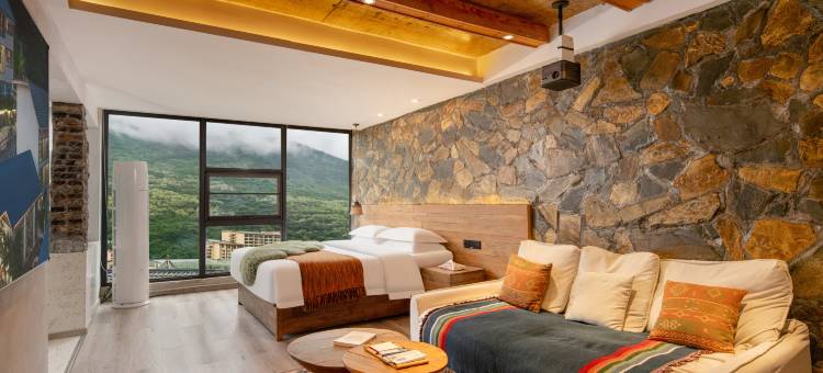 云孚里云宿·镜水云居私汤民宿(九寨沟千古情店)图片