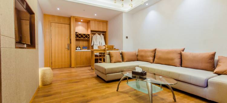 金平金运酒店(民族团结广场店)图片