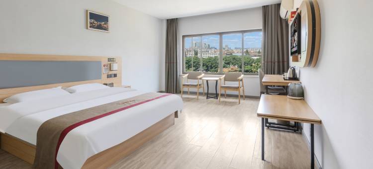 尚客优酒店(无锡高铁东站红豆广场店)图片