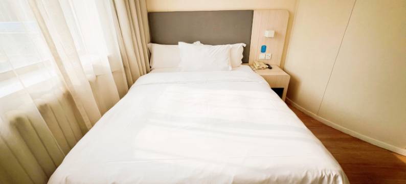 鑫润酒店(北京良乡西路苏庄地铁站店)图片