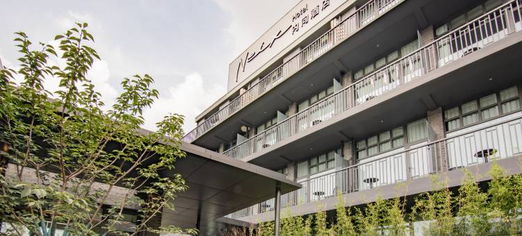 内向酒店 NeiX(扬州东关街个园店)图片