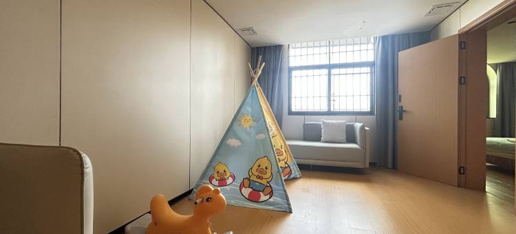 诗莱德酒店(东莞松山湖生态景区大岭山天和百货店)图片