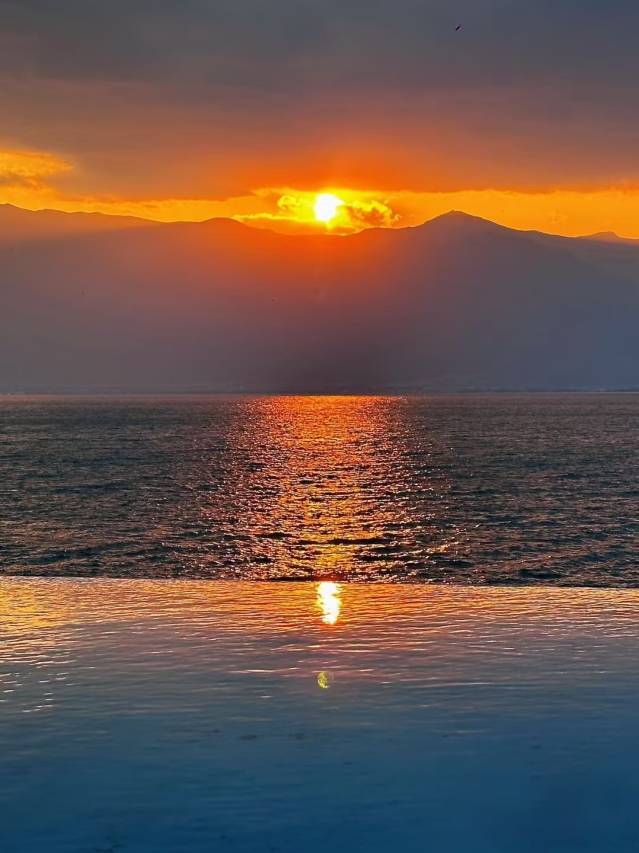 天幕云居酒店(洱海站店)图片