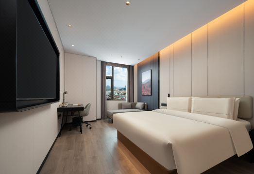 Atour Hotel Shenzhen Pingshan High speed Railway Station Hotel Overview