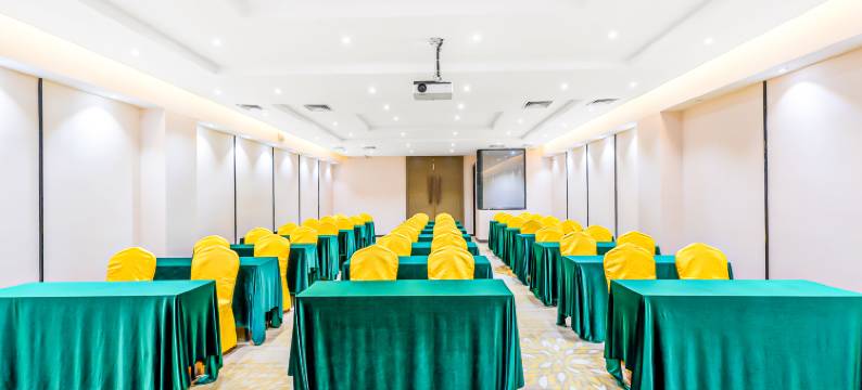 中山•澜玥丨Lanyue•CinesBathtub国际公馆(灯都古镇瑞丰灯配城店)图片