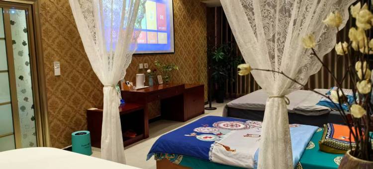 火红民宿(光明南街平安公园店)图片