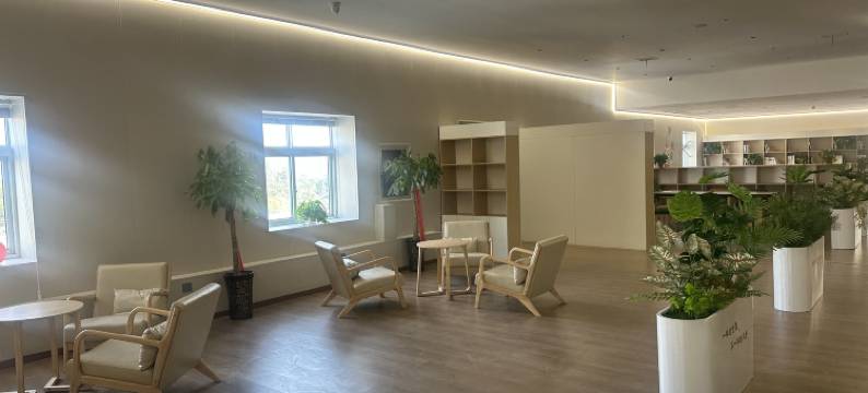 素履以往青年旅舍(开封鼓楼广场西司夜市店)图片