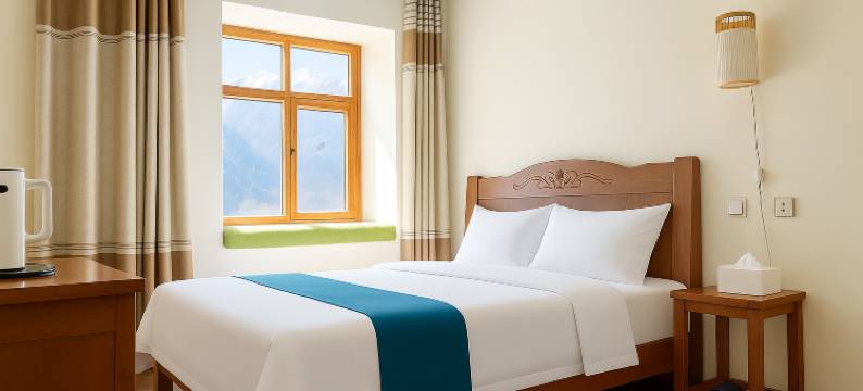 布觉精品民宿(稻城亚景区游客中心店)图片