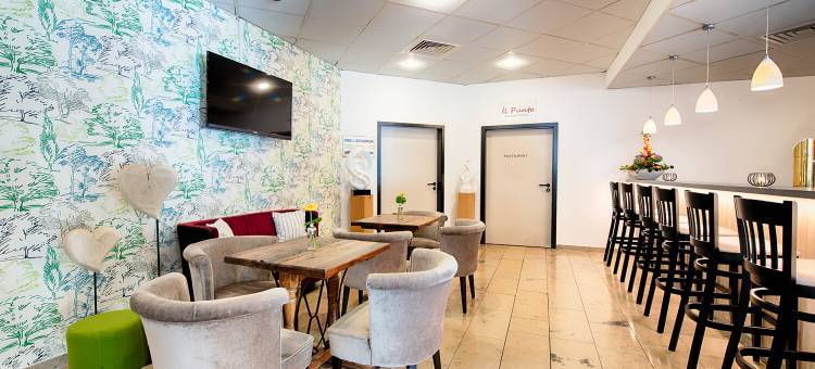 司徒加特楚丰豪仁 ACHAT 酒店(ACHAT Hotel Stuttgart Zuffenhausen)图片