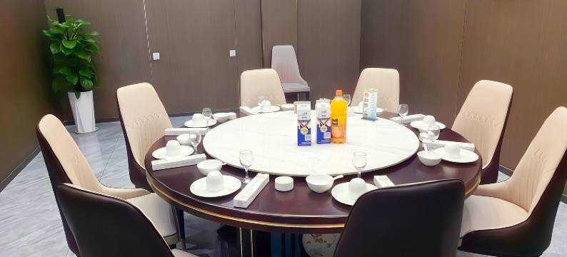 蓝洋盛棠酒店(周水子国际机场店)图片