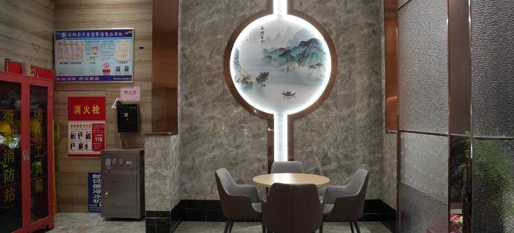 旬阳简一大酒店(祝尔康大道旬中后街店)图片