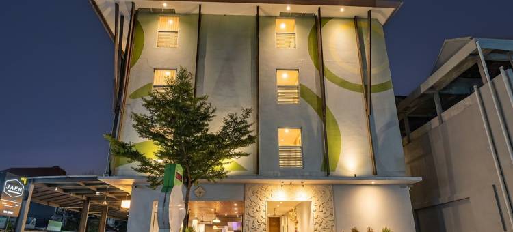 勒吉安泽斯特酒店(Palette Legian Beach)图片