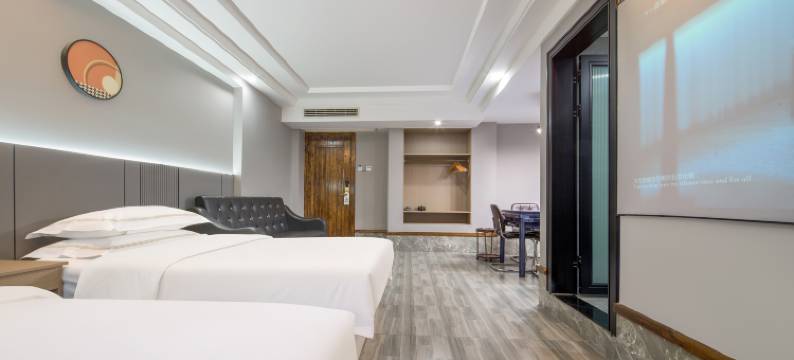 柏豪电竞酒店(张家界后溶美食街店)图片