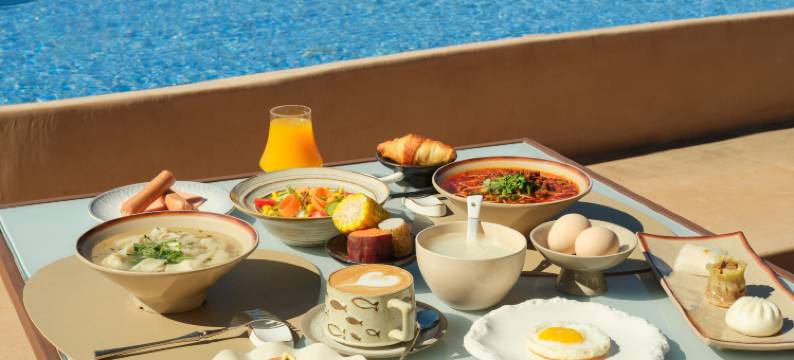 花原温泉酒店(磨西古镇店)图片