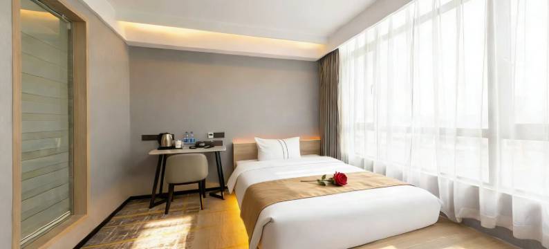 晴天假日公寓(遂溪全丰广场店)图片