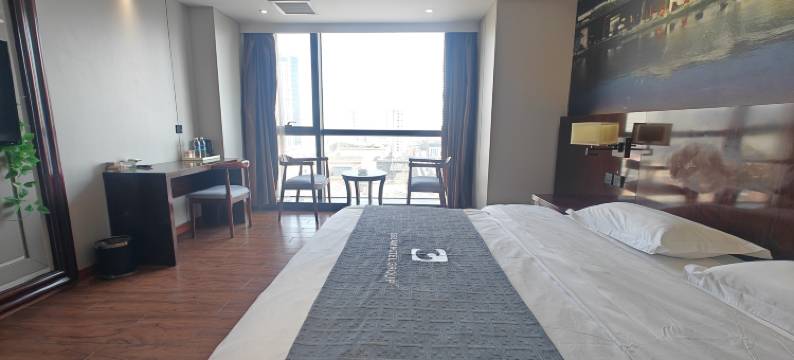 都市花园酒店(荣成高铁站店)图片