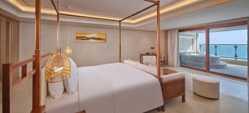 三亚湾希尔顿逸林酒店图片