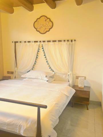 巷往民宿(阆中古城中天楼店)