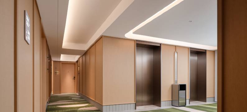 深圳罗湖口岸希尔顿花园酒店图片