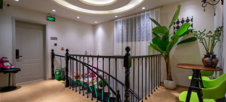 花筑·一亩花棠民宿(开封清明上河园西司广场夜市店)图片