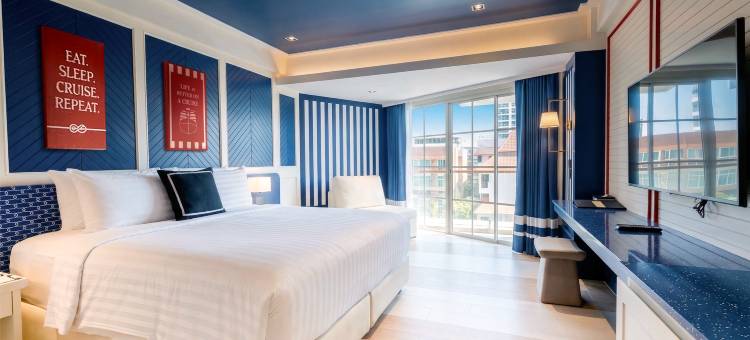 邮轮酒店(原A-One皇家邮轮酒店)(The Cruise Hotel (formerly A-ONE The Royal Cruise Hotel))图片