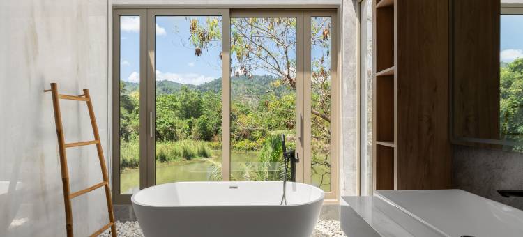 Lakefront 5BR Luxury Villa, Elevator, Pool, Cinema图片