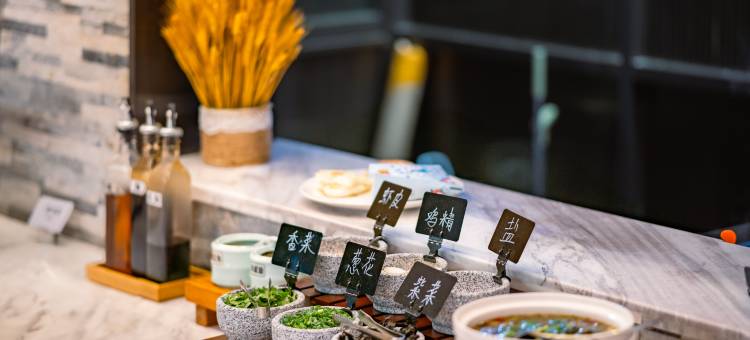 天水博亚酒店(高铁南站盛达广场店)图片