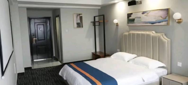 岳阳市观澜居酒店图片